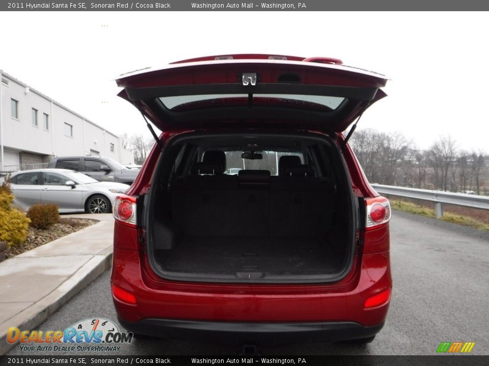 2011 Hyundai Santa Fe SE Sonoran Red / Cocoa Black Photo #22