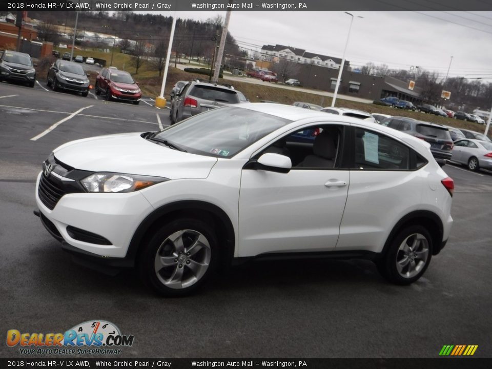 2018 Honda HR-V LX AWD White Orchid Pearl / Gray Photo #6