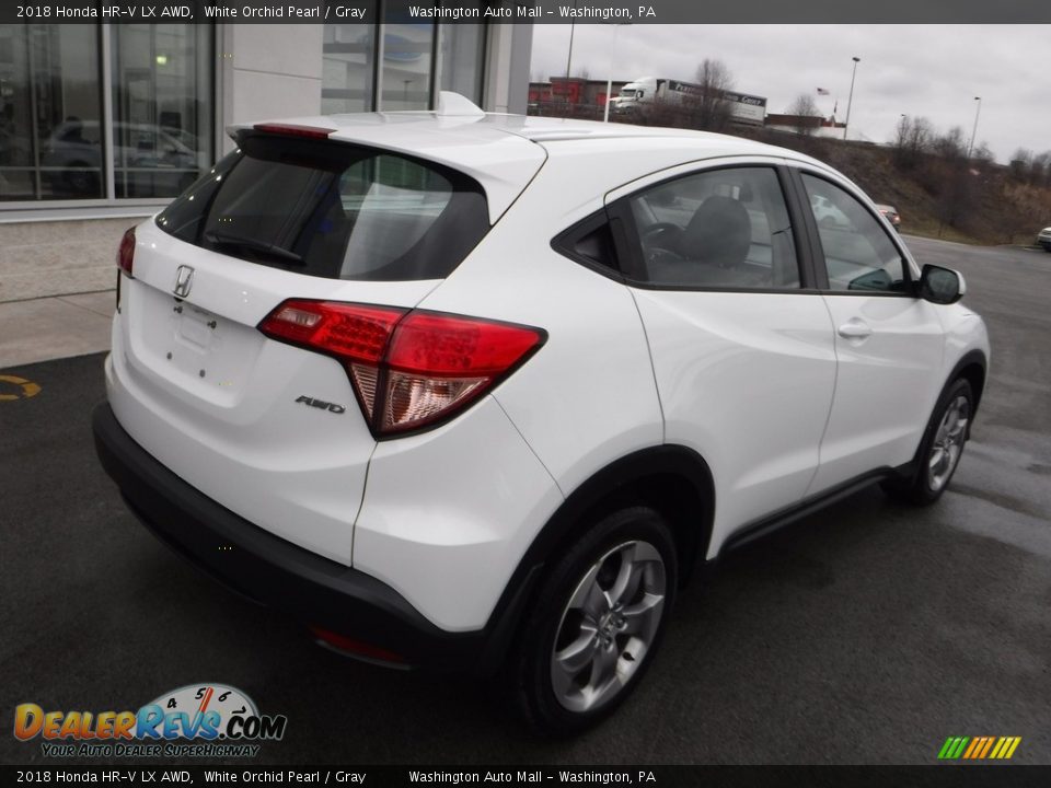 2018 Honda HR-V LX AWD White Orchid Pearl / Gray Photo #9