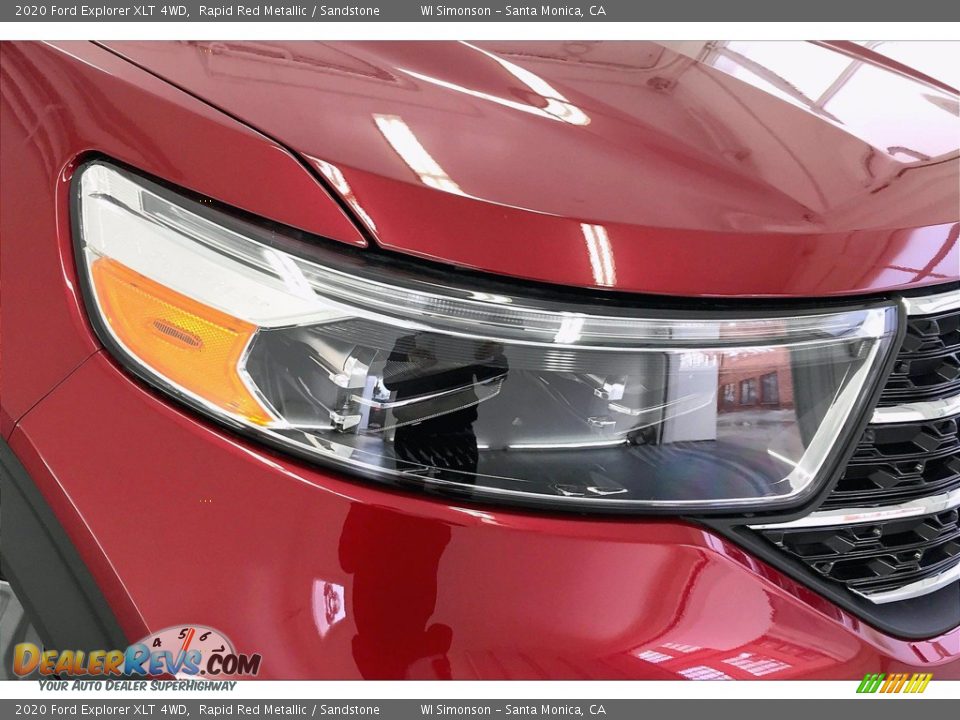 2020 Ford Explorer XLT 4WD Rapid Red Metallic / Sandstone Photo #28