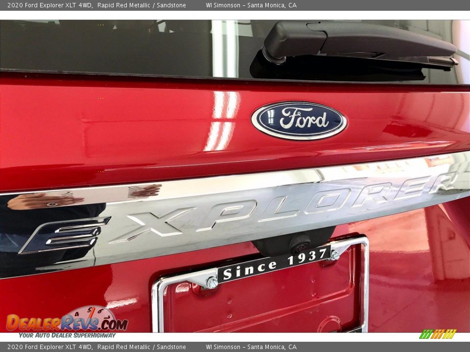 2020 Ford Explorer XLT 4WD Rapid Red Metallic / Sandstone Photo #31