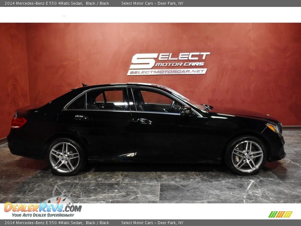 2014 Mercedes-Benz E 550 4Matic Sedan Black / Black Photo #4