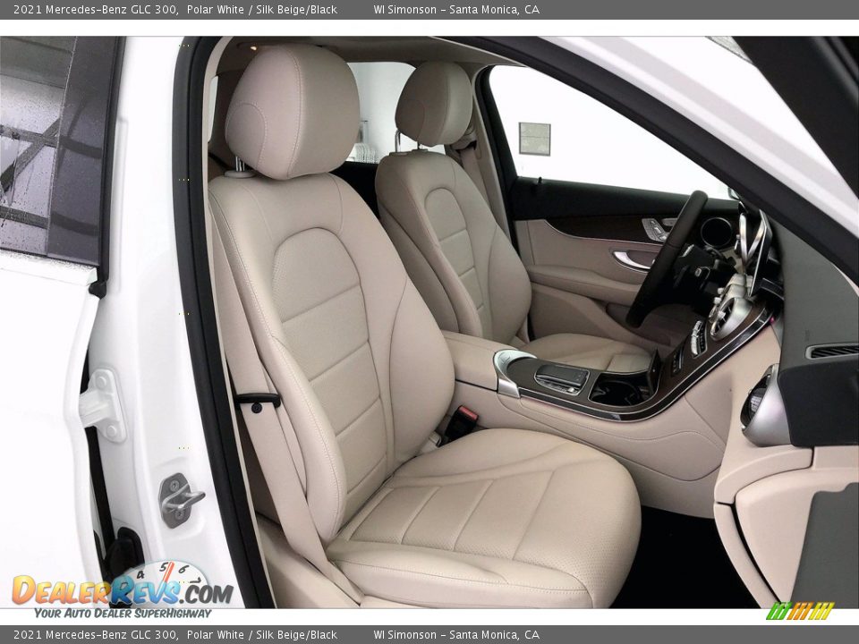 2021 Mercedes-Benz GLC 300 Polar White / Silk Beige/Black Photo #5