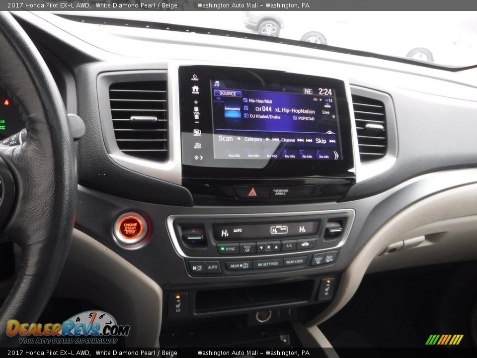 Controls of 2017 Honda Pilot EX-L AWD Photo #16