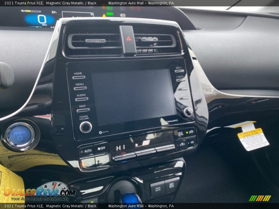 2021 Toyota Prius XLE Magnetic Gray Metallic / Black Photo #8