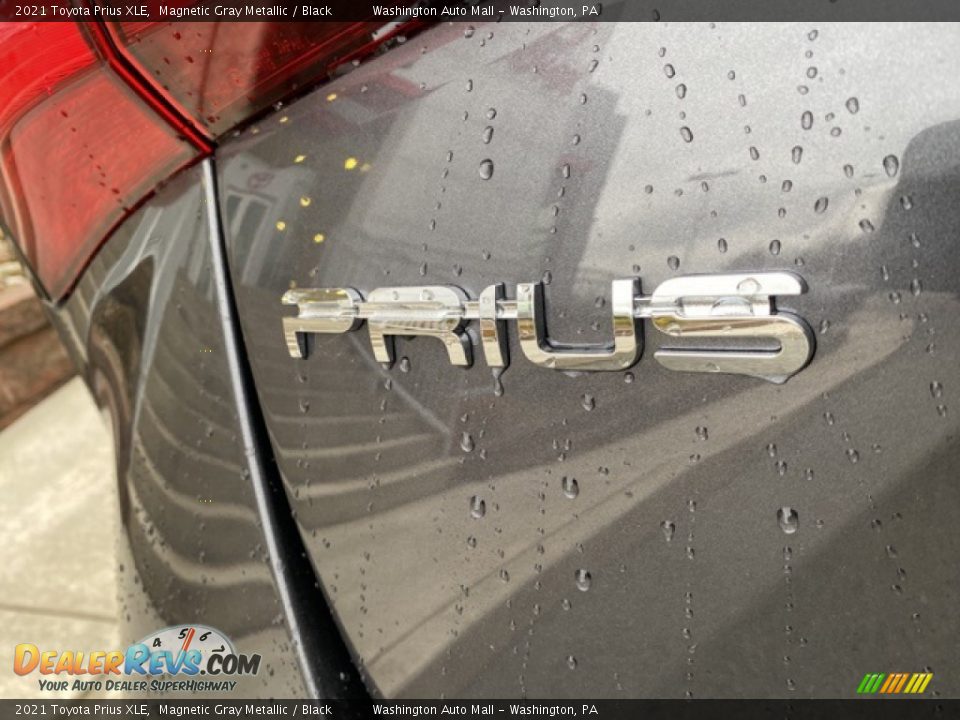 2021 Toyota Prius XLE Logo Photo #23