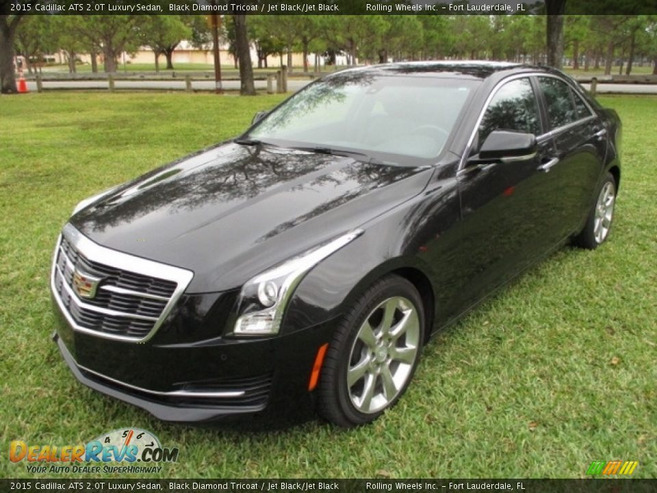 Front 3/4 View of 2015 Cadillac ATS 2.0T Luxury Sedan Photo #1