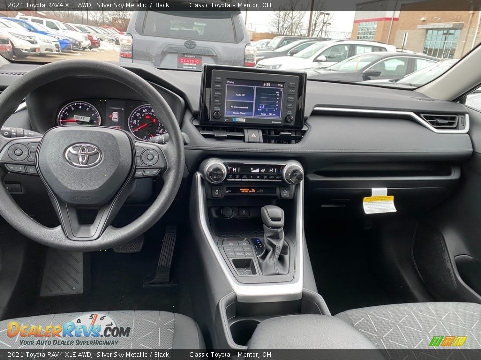 Dashboard of 2021 Toyota RAV4 XLE AWD Photo #4