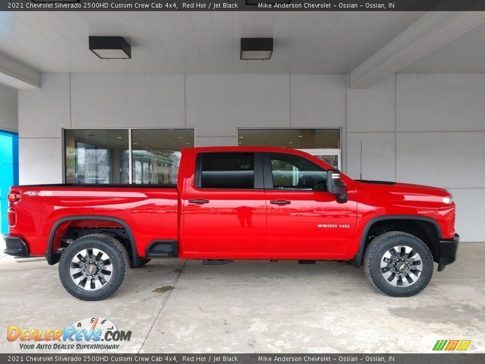 2021 Chevrolet Silverado 2500HD Custom Crew Cab 4x4 Red Hot / Jet Black Photo #3