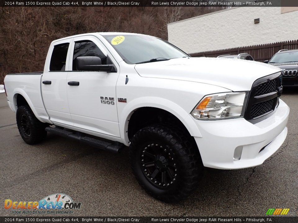 2014 Ram 1500 Express Quad Cab 4x4 Bright White / Black/Diesel Gray Photo #7