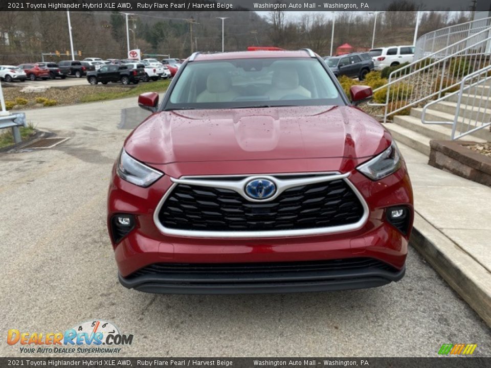 2021 Toyota Highlander Hybrid XLE AWD Ruby Flare Pearl / Harvest Beige Photo #13