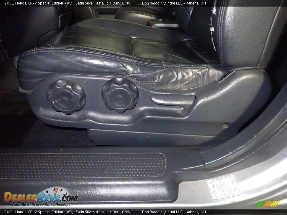 2001 Honda CR-V Special Edition 4WD Satin Silver Metallic / Dark Gray Photo #20