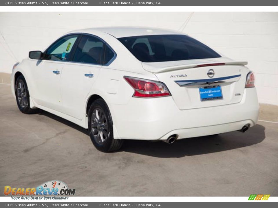 2015 Nissan Altima 2.5 S Pearl White / Charcoal Photo #2