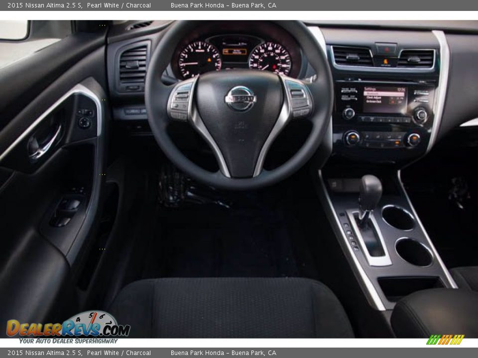 2015 Nissan Altima 2.5 S Pearl White / Charcoal Photo #5