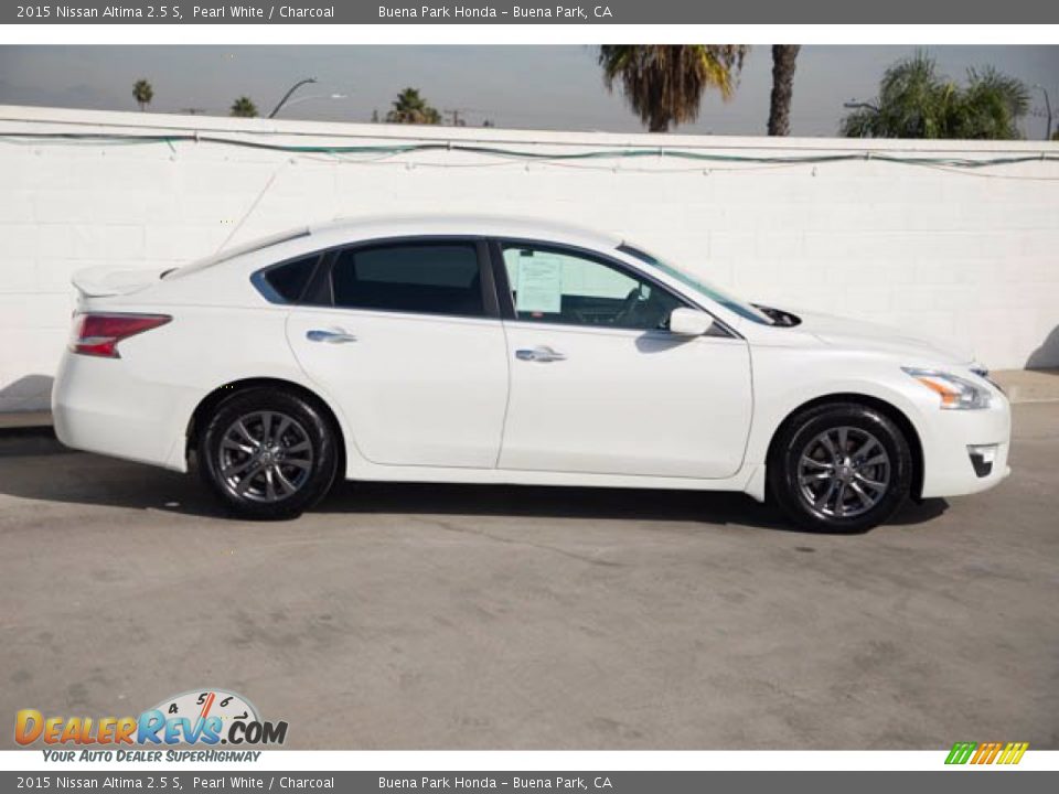 2015 Nissan Altima 2.5 S Pearl White / Charcoal Photo #12