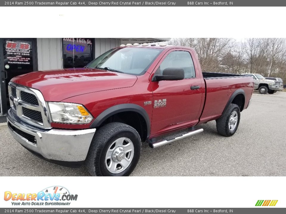 Front 3/4 View of 2014 Ram 2500 Tradesman Regular Cab 4x4 Photo #1