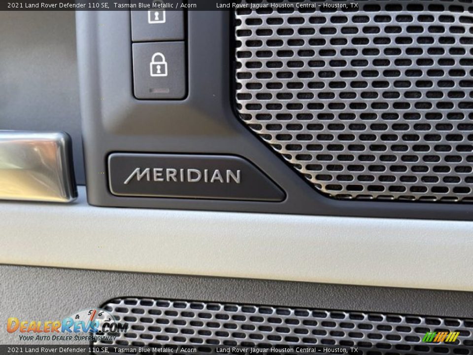 Audio System of 2021 Land Rover Defender 110 SE Photo #14