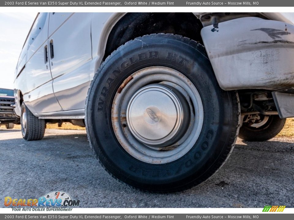 2003 Ford E Series Van E350 Super Duty XL Extended Passenger Oxford White / Medium Flint Photo #2