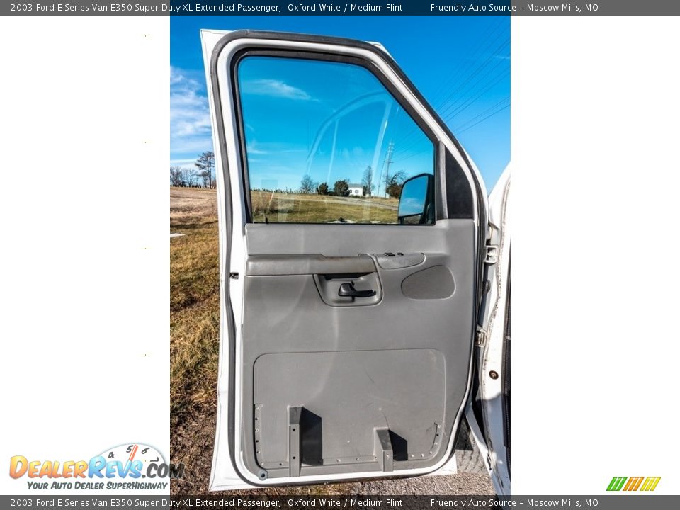 2003 Ford E Series Van E350 Super Duty XL Extended Passenger Oxford White / Medium Flint Photo #20