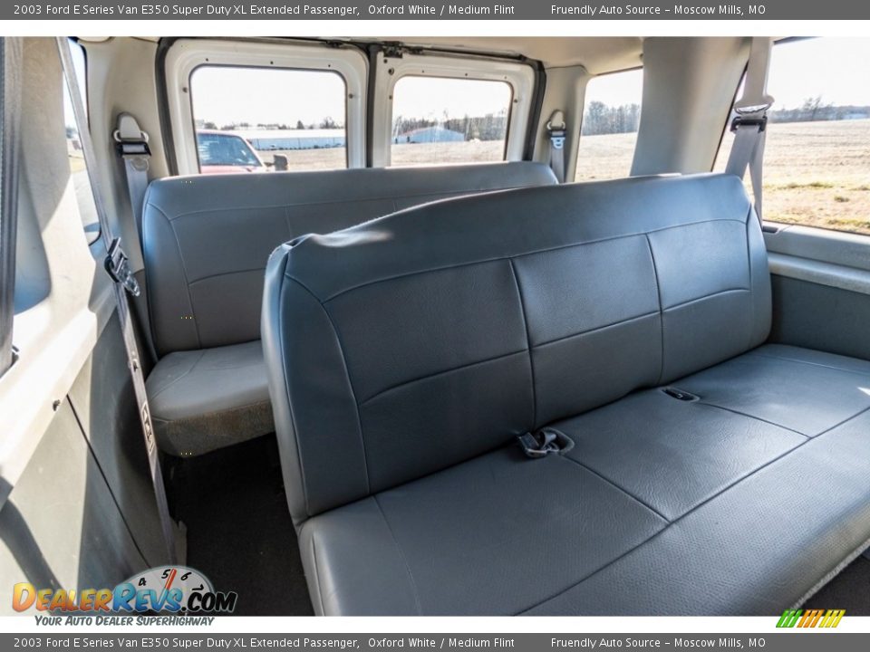 2003 Ford E Series Van E350 Super Duty XL Extended Passenger Oxford White / Medium Flint Photo #23