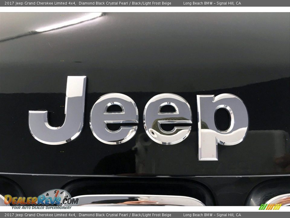 2017 Jeep Grand Cherokee Limited 4x4 Diamond Black Crystal Pearl / Black/Light Frost Beige Photo #33