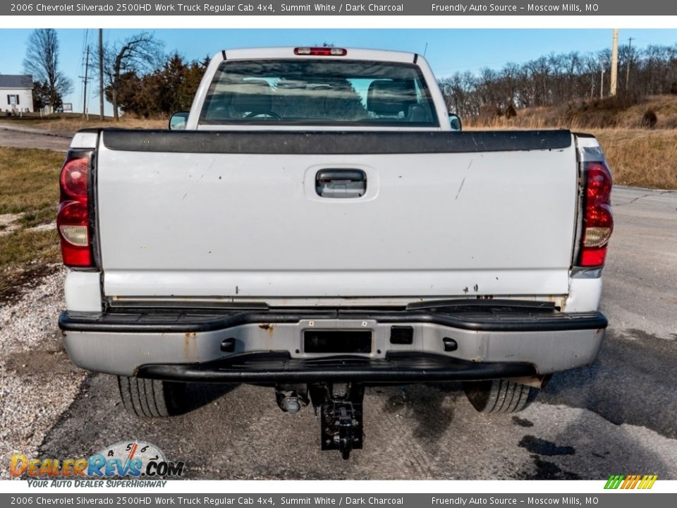 2006 Chevrolet Silverado 2500HD Work Truck Regular Cab 4x4 Summit White / Dark Charcoal Photo #5