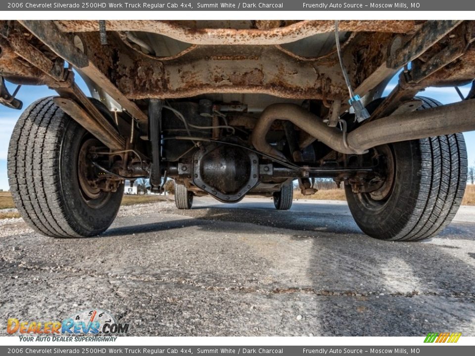 2006 Chevrolet Silverado 2500HD Work Truck Regular Cab 4x4 Summit White / Dark Charcoal Photo #13