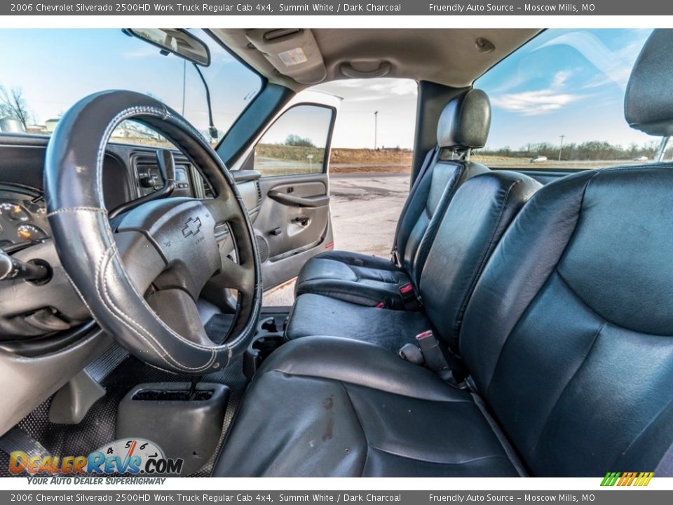 2006 Chevrolet Silverado 2500HD Work Truck Regular Cab 4x4 Summit White / Dark Charcoal Photo #19