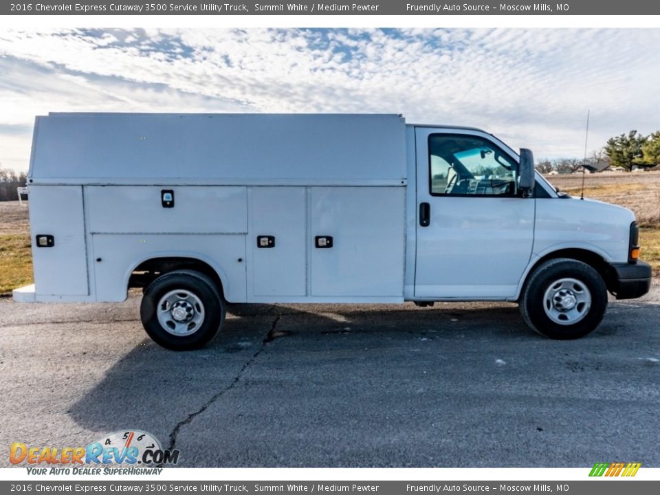 Summit White 2016 Chevrolet Express Cutaway 3500 Service Utility Truck Photo #3