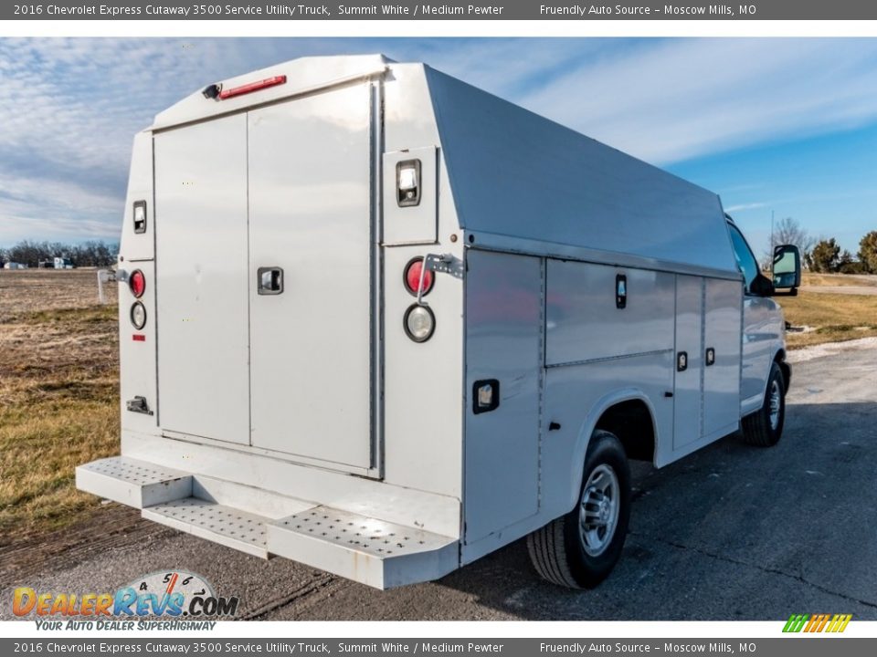 2016 Chevrolet Express Cutaway 3500 Service Utility Truck Summit White / Medium Pewter Photo #4