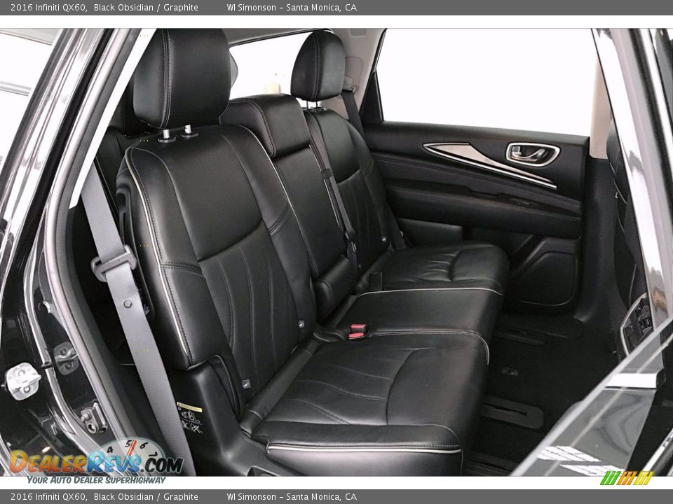 Rear Seat of 2016 Infiniti QX60  Photo #19