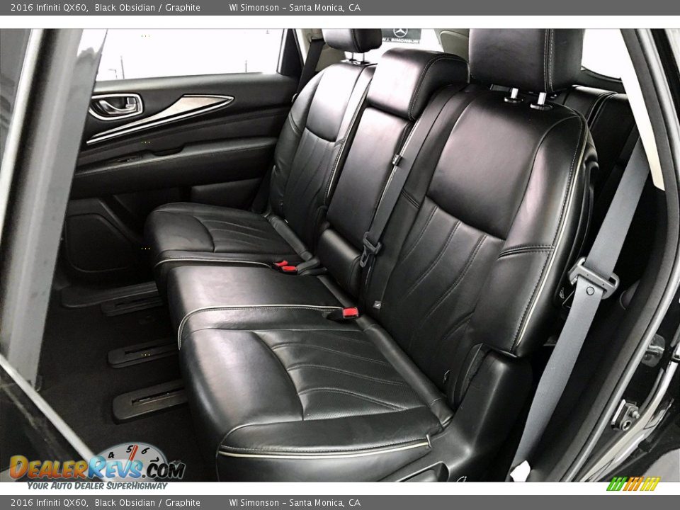 Rear Seat of 2016 Infiniti QX60  Photo #20