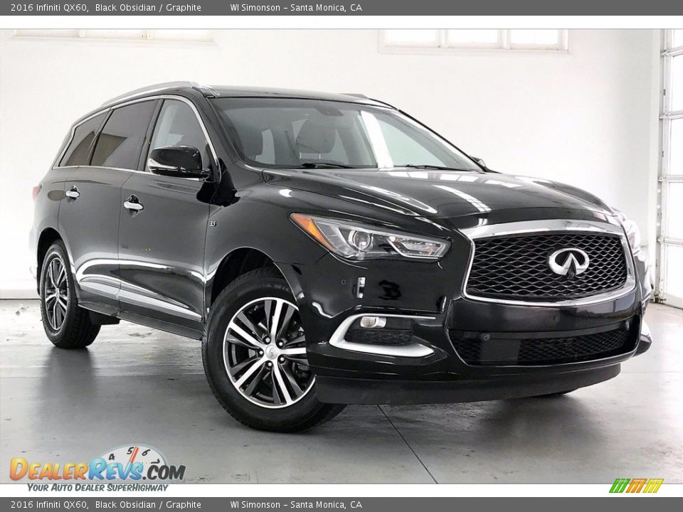 Front 3/4 View of 2016 Infiniti QX60  Photo #34