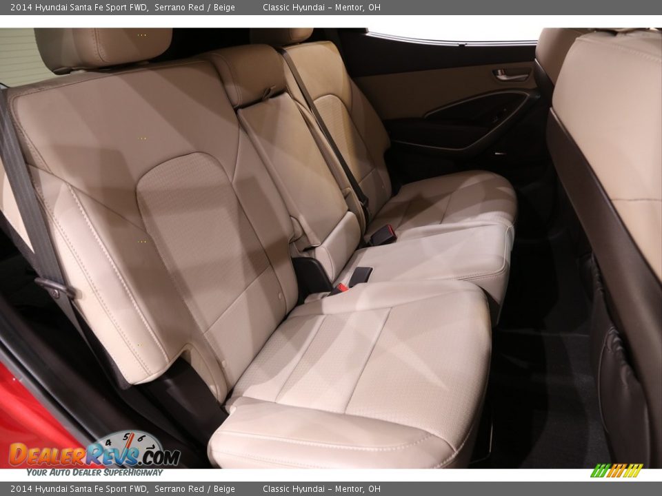 2014 Hyundai Santa Fe Sport FWD Serrano Red / Beige Photo #16