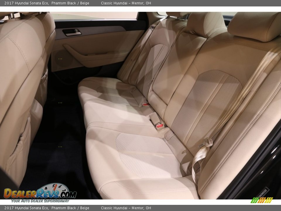 Rear Seat of 2017 Hyundai Sonata Eco Photo #16