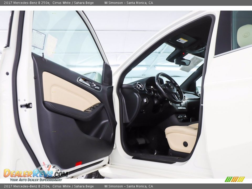 2017 Mercedes-Benz B 250e Cirrus White / Sahara Beige Photo #19