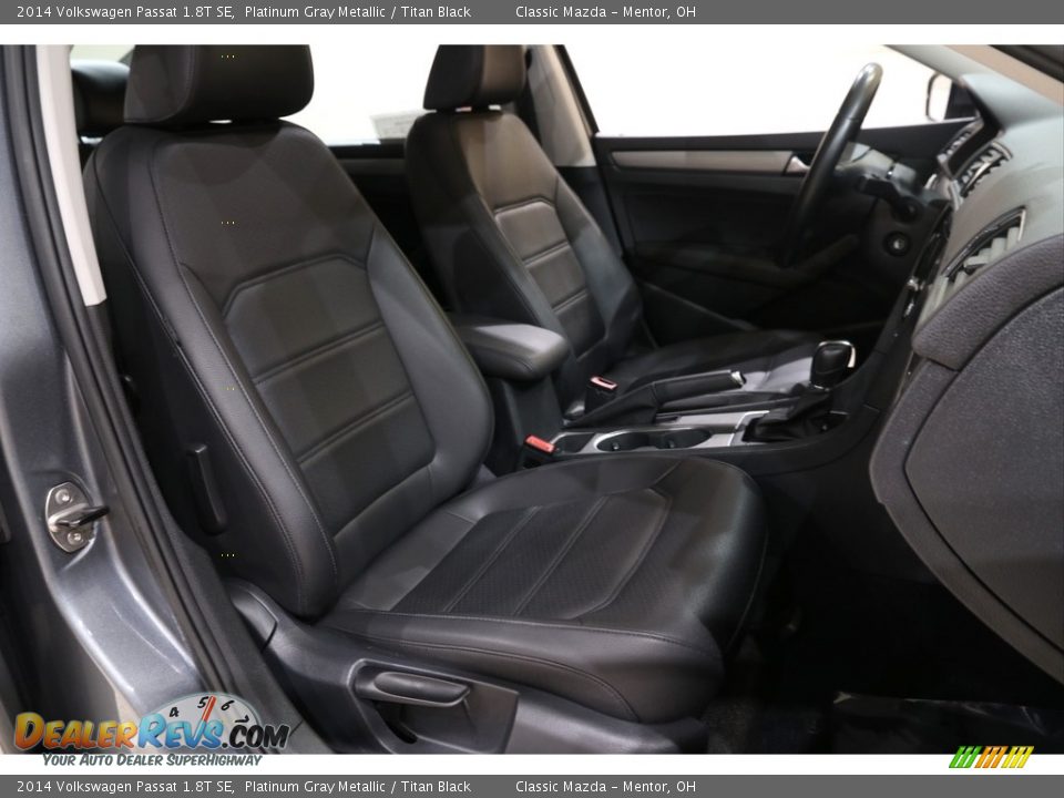 Front Seat of 2014 Volkswagen Passat 1.8T SE Photo #13