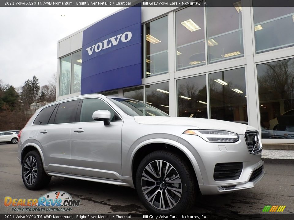 2021 Volvo XC90 T6 AWD Momentum Bright Silver Metallic / Charcoal Photo #1