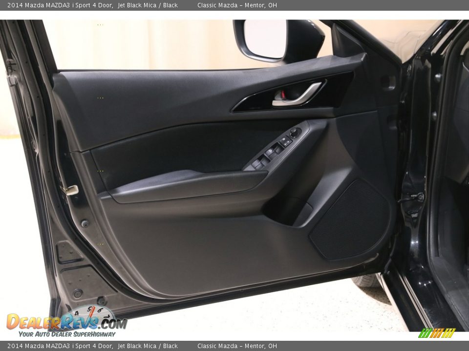 2014 Mazda MAZDA3 i Sport 4 Door Jet Black Mica / Black Photo #4