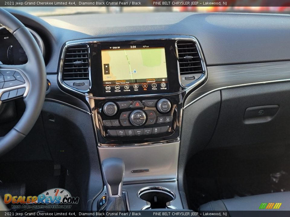2021 Jeep Grand Cherokee Limited 4x4 Diamond Black Crystal Pearl / Black Photo #10