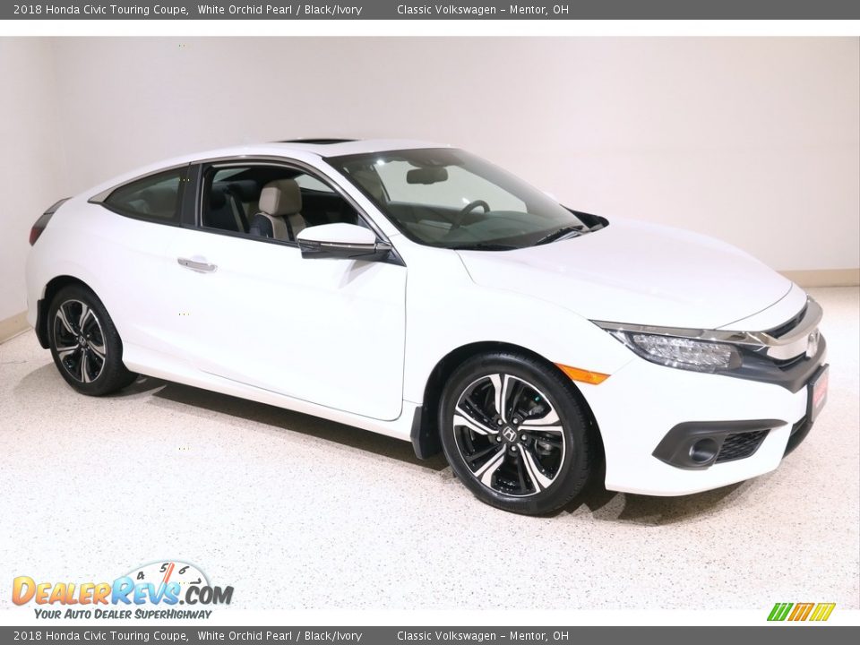 White Orchid Pearl 2018 Honda Civic Touring Coupe Photo #1
