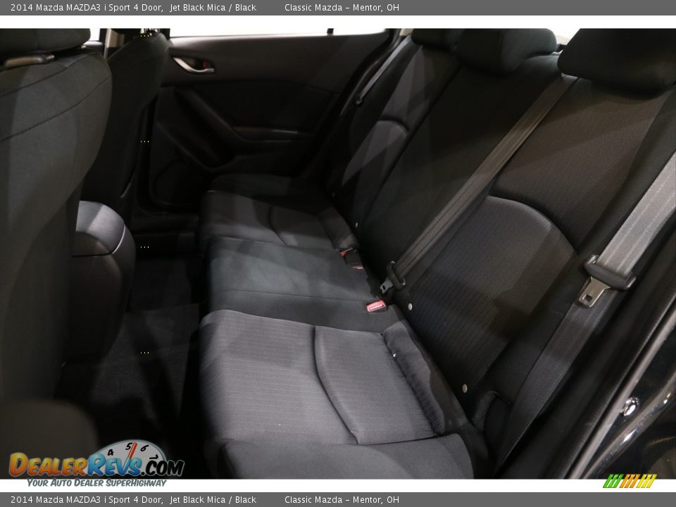 2014 Mazda MAZDA3 i Sport 4 Door Jet Black Mica / Black Photo #15