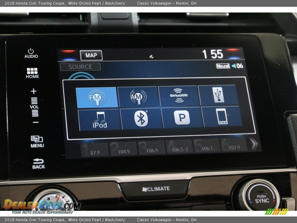 Controls of 2018 Honda Civic Touring Coupe Photo #12