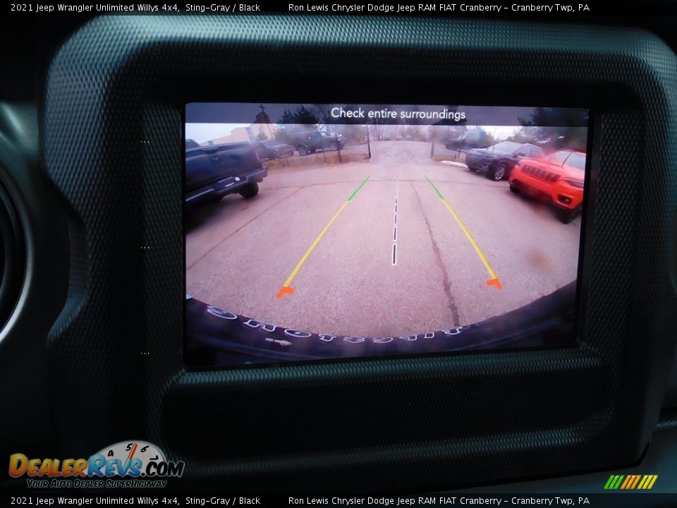 2021 Jeep Wrangler Unlimited Willys 4x4 Sting-Gray / Black Photo #16