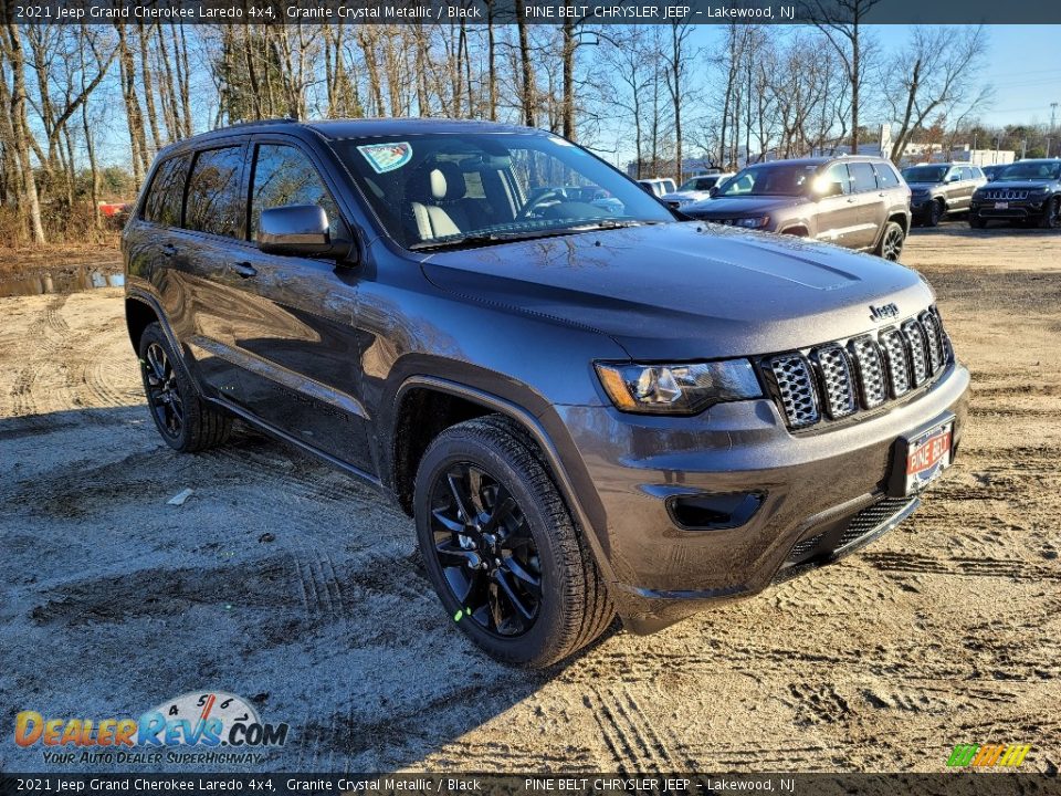 2021 Jeep Grand Cherokee Laredo 4x4 Granite Crystal Metallic / Black Photo #1