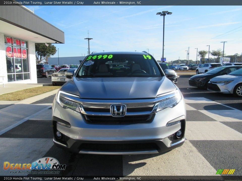2019 Honda Pilot Touring Lunar Silver Metallic / Gray Photo #2