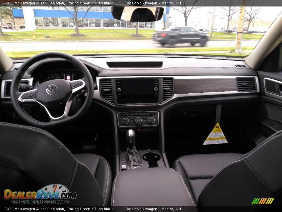 2021 Volkswagen Atlas SE 4Motion Racing Green / Titan Black Photo #3