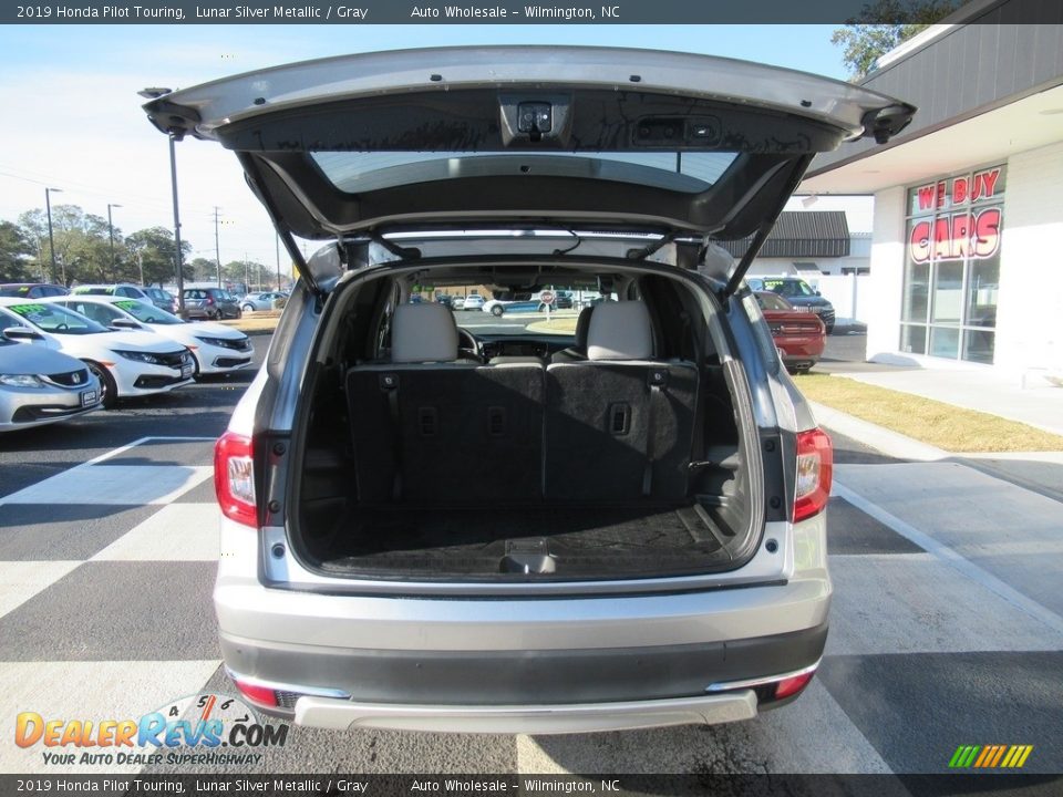 2019 Honda Pilot Touring Lunar Silver Metallic / Gray Photo #5
