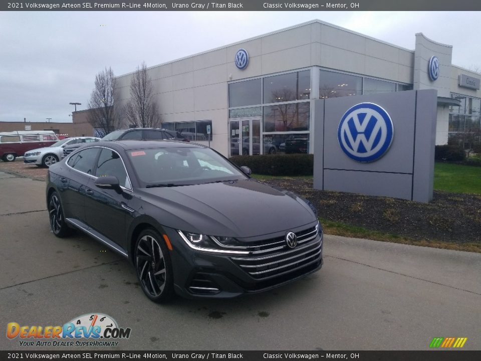 Front 3/4 View of 2021 Volkswagen Arteon SEL Premium R-Line 4Motion Photo #1