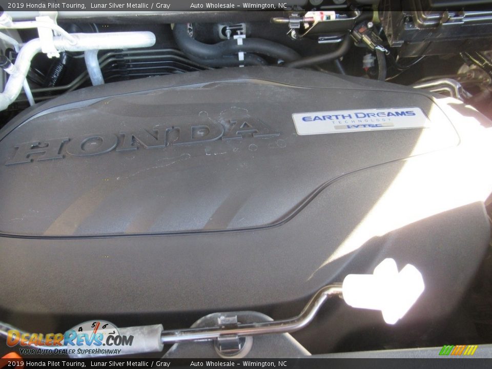 2019 Honda Pilot Touring Lunar Silver Metallic / Gray Photo #6